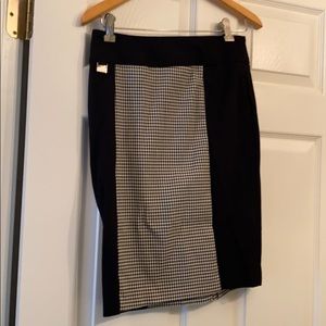 Lisette black and houndstooth pencil skirt